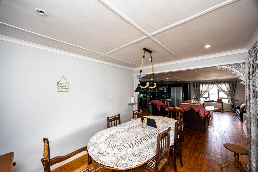 6 Bedroom Property for Sale in Kaysers Beach Eastern Cape